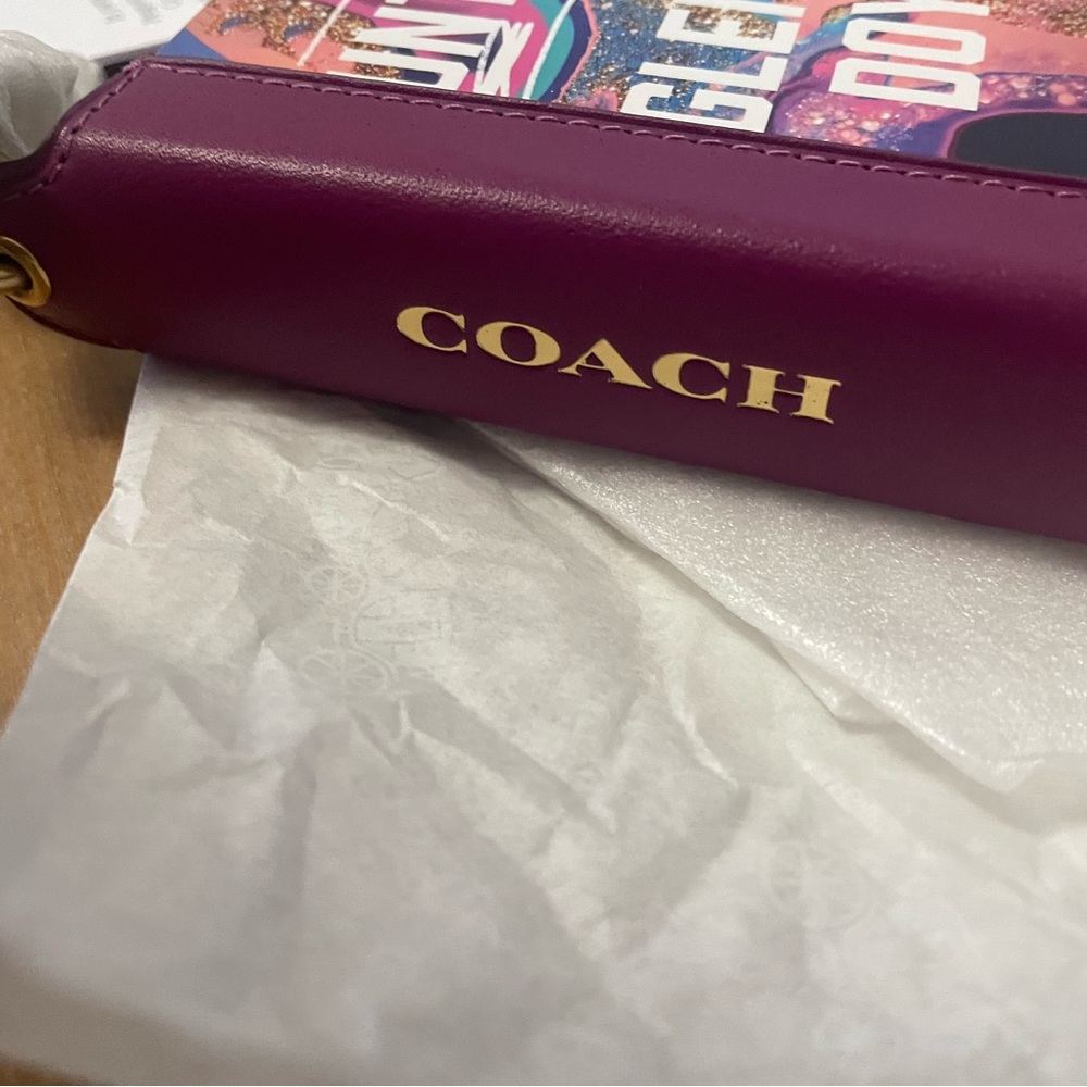 Coach Untamed By Glennon Doyle Book Bag Charm - Picture 3 of 7